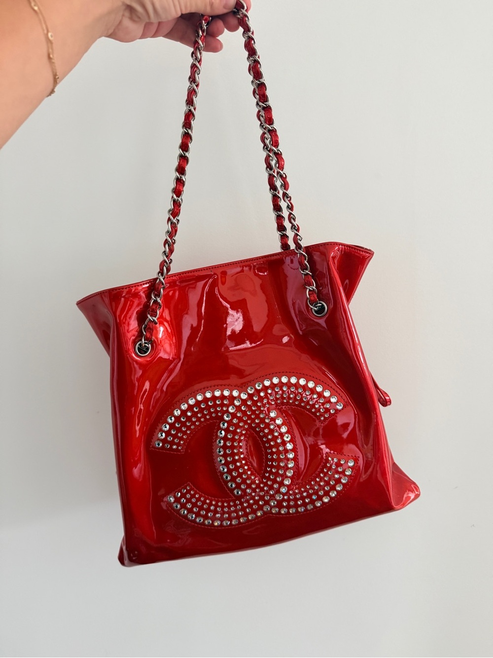 CHANEL Bon Bon Tote - Medium Red patent with rhinestones